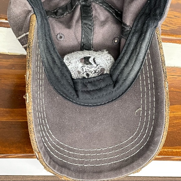 KBETHOS Hunters Co Outdoors EQPT Distressed Dark Gray and Olive Cap - Picture 5 of 8